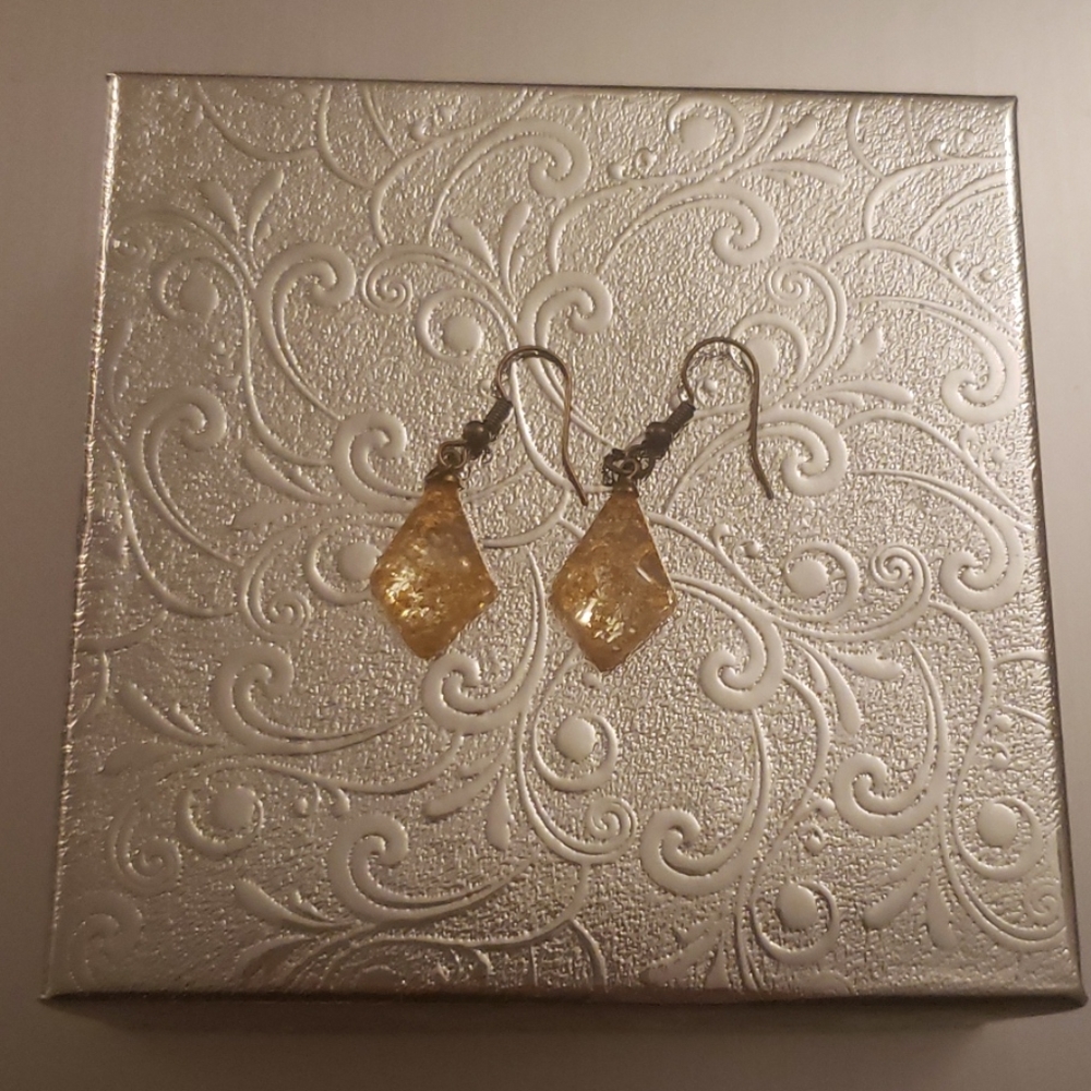 Vintage diamond shaped drop stone earrings